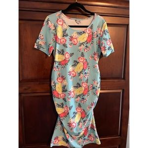 Maternity bodycon floral dress